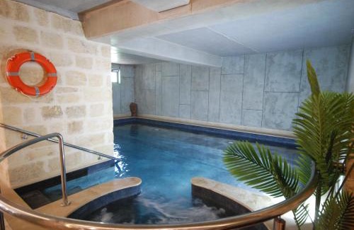 Zabbar Hotel | Mulberries