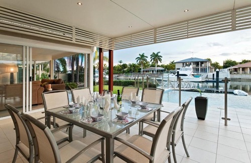 Minyama Villa | Mulloka Villa. Sunshine Coast Minyama