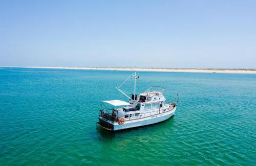 Olhao Boat Rental | Mulubinba SeaHouse