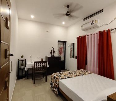 Munroe Island House | Mundro Arcadia- Petharayil Homestay