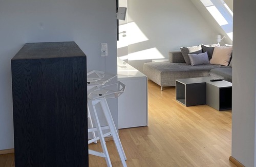 Kreuzviertel Apartment | Munich City Penthouse