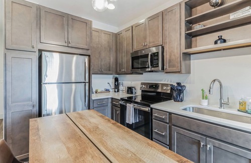Nashville Condo | Music City Retreat | Close to Opryland, Minutes to DT