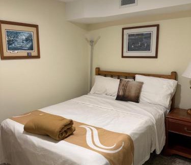 Port Carling Hotel | Muskoka Lakes Hotel and Resorts