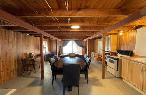 Bala House | Muskoka Sandy Beach Cottage