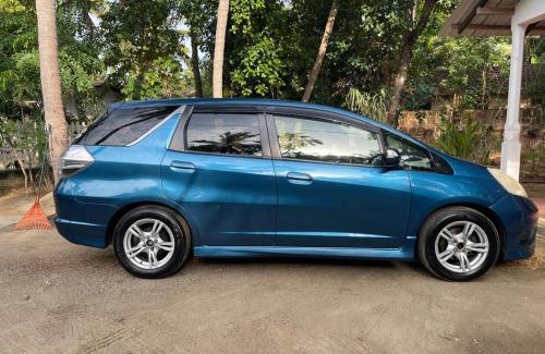 Polonnaruwa Boat Rental | My Car