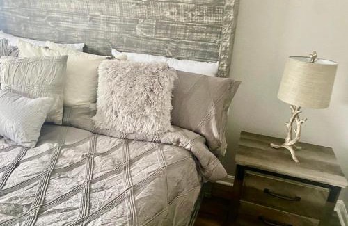 Southside Villa | My Enchanted and Cozy Home, Lackland AFB, Sea World, Confortable