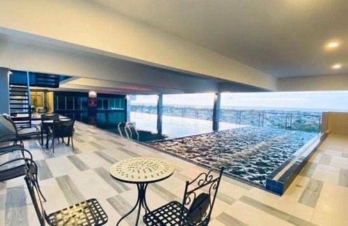 Miri Hotel | 1110 m² Hotel ∙ 3 bedrooms ∙ 8 guests
