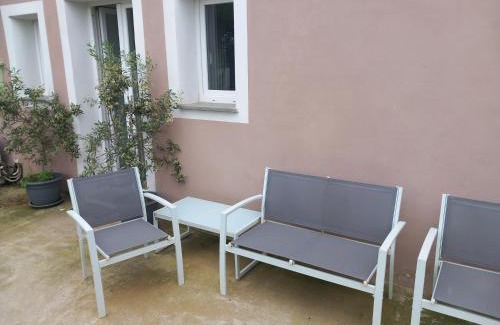 Cascina Apartment | MY HOME