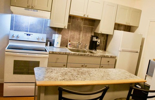 Danville Apartment | My Uncle's Place near Hospital