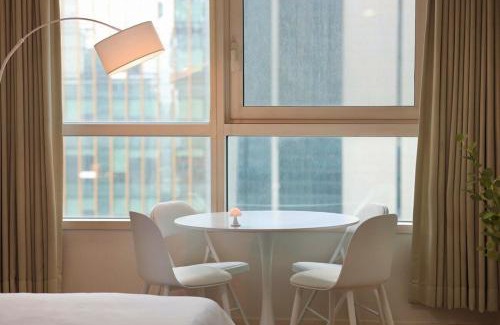 Jongno Apartment | Myeongdong and Jongno Healing Stay