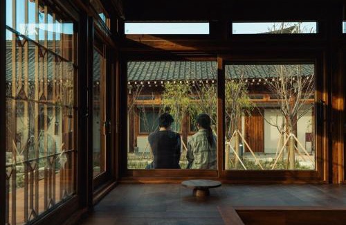 Namwon House | Myeongjigak