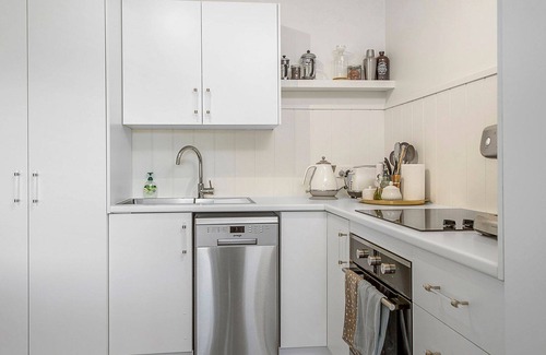 Dunbogan Apartment | Myers Inlet on Camden Head Road