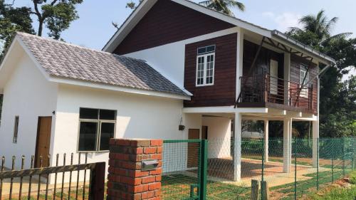 Air Kuning House | MyHomeStay, Taiping