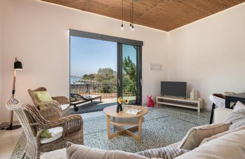 Tersanas Villa | Myrtia Beach House