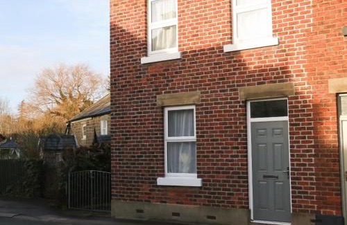 Garstang House | Myrtle Cottage