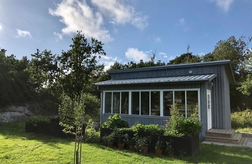 Kyrkesund House | Mysig nybyggd stuga nära hav och natur