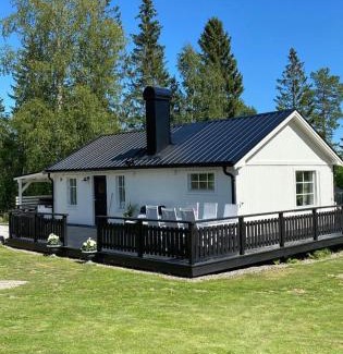 Alno Villa | Mysigt hus nära hav och skog på härliga Alnö