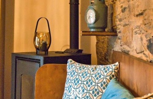 Lousa House | MyStay - Casa do Talasnal by Refúgio ao Luar