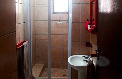 Hibberdene Bed & Breakfast | Mzimayi River Lodge
