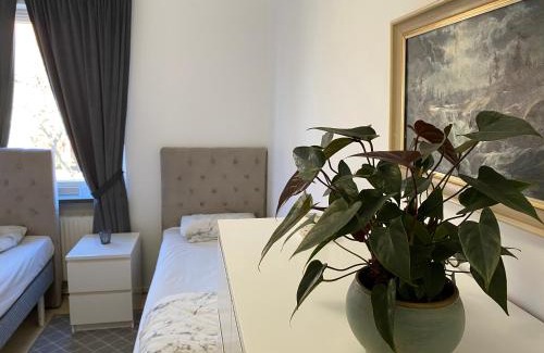 Gamla Staden-Sandskogen House | Nära till allt, i delad lägenhet