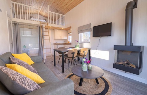 Susteren House | n/a