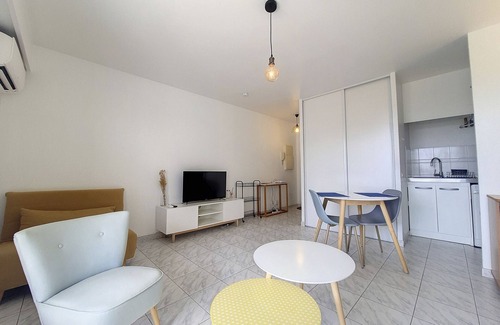 Liberation Apartment | N&J - COCOON AZUR - Terrace in the heart of Libération area