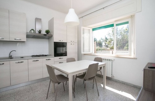 Numana Apartment | N050 - Numana, three-room apartment in the center with porch and parking space