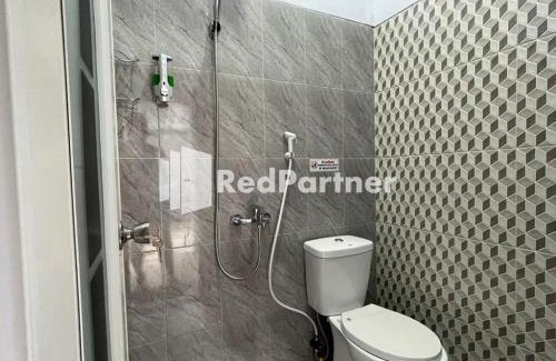 Tegal Hotel | N3 Syariah near Stasiun Tegal Mitra RedDoorz