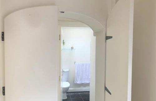 Naas Ski Chalet | Naas 2 Bedroom Back Garden Escape