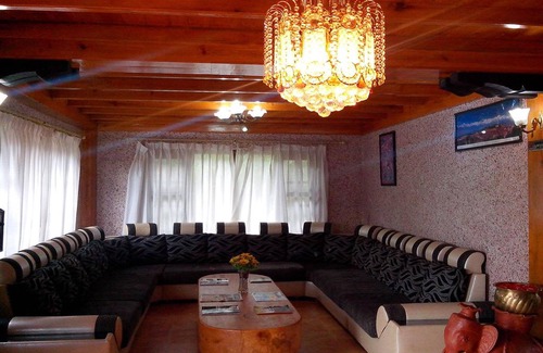 Baluwapati Deupur Hotel | Nagarkot Sunshine Hotel