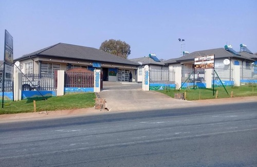 Jane Furse House | NALEDI LODGE IN JANE FURSE