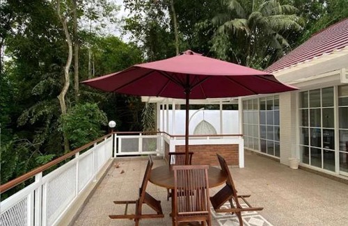 Ngemplak House | Namira Homestay