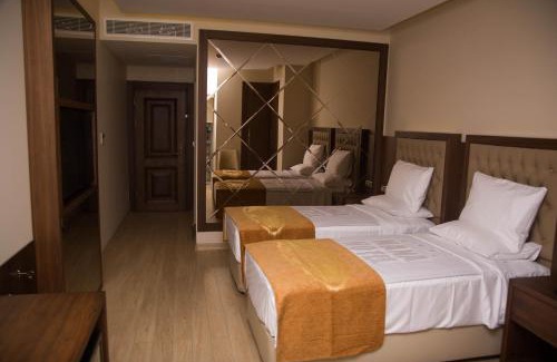Hopa Hotel | Nana Hotel
