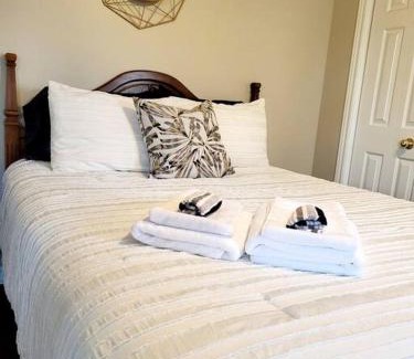 Wasaga Beach House | Nancy by the Bay Wasaga Beach