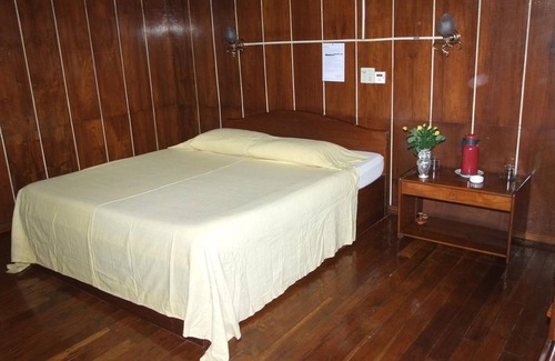 Nyaungshwe Hostel | Nanda Wunn Hotel - Hostel