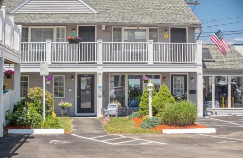 Hull Hotel | Nantasket Beach Hotel