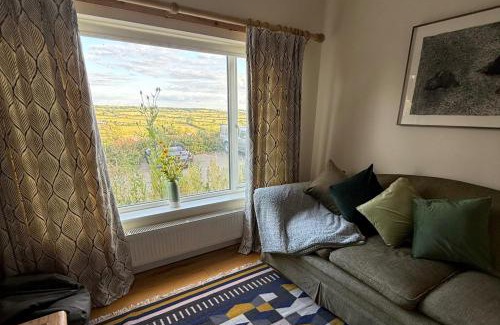 Napton-on-the-Hill House | Napton on the Hill - Sleeps upto 7 & Pet Friendly