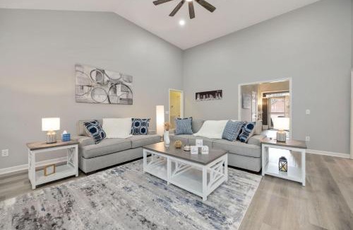 Nashville House | Nashville Getaway - Spacious & Comfortable! Guests Love It!