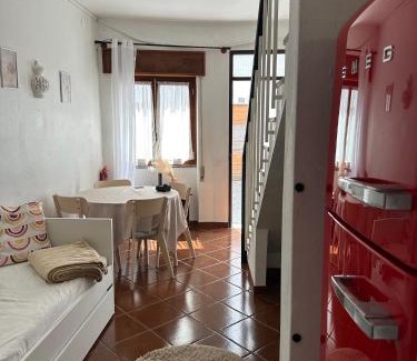 Baiona House | Natalie's tiny house- 6 minutes from the beach!