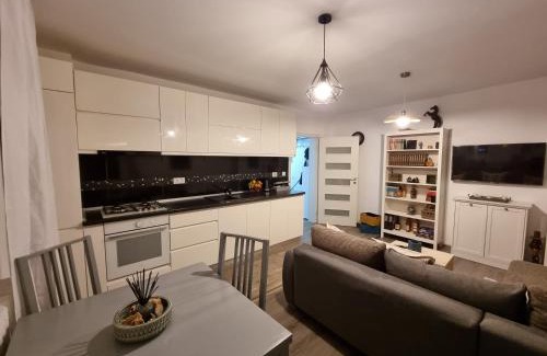 Sector 2 Apartment | National Arena Retreat, 3 bedroom Stylish, Cozy Flat