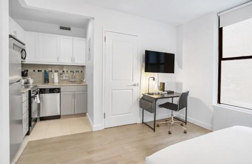 Midtown Apartment | National at 888 Sixth Avenue - Furnished Apartments
