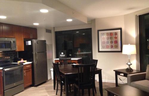Ballston Apartment | National at Virginia Square