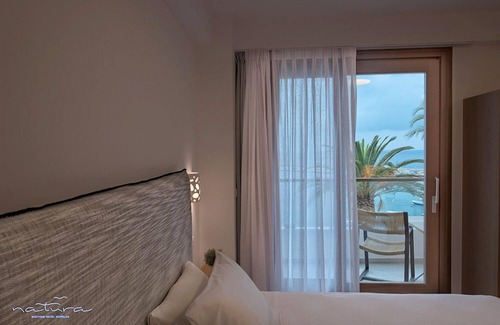 Loutraki Hotel | Natura Luxury Boutique Hotel Skopelos
