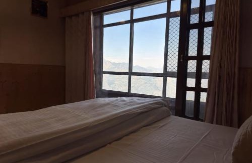 Mashobra House | Nature Heaven Homestay