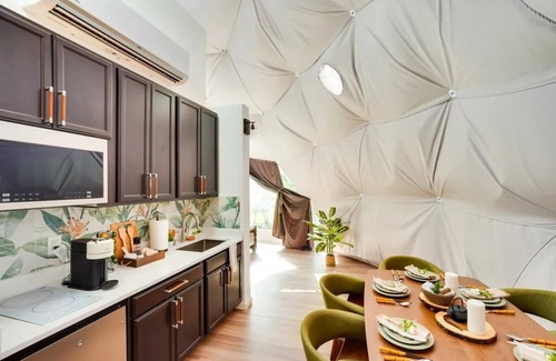 Monticello Cabin | Nature Lovers Geodome - Unique Escapes "Nature Lovers" Geodome Getaway!