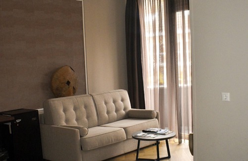 Made House | Nature-Lover’s Haven by Biesbosch & Birdwatching Sites | Historic Attractions