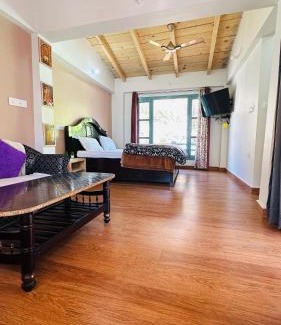 Munsyari House | Nature's Retreat Homestay