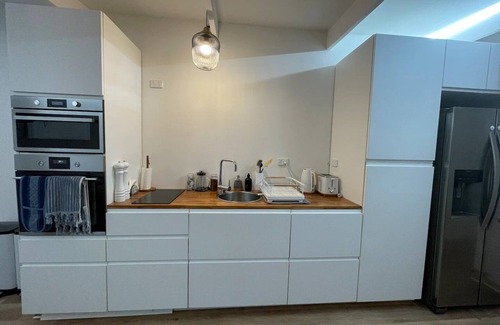 Kiels Mountain Apartment | Natures Nook - Central Sunshine Coast