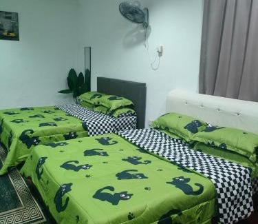 Kampung Sungai Layar House | NAURAH HOMESTAY