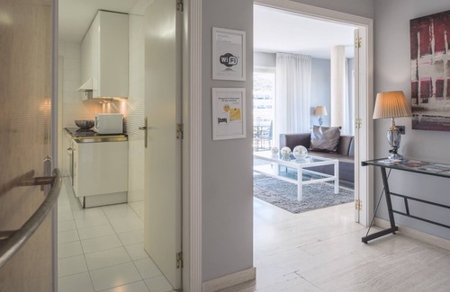 Platja d'Aro Apartment | Nautic Palace Apartment with pool + parking + Air Conditioning near the sea